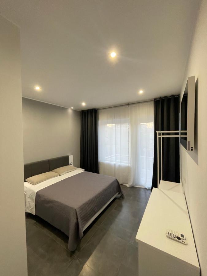 The Poets Inn - คาตาเนีย ภายนอก รูปภาพ
